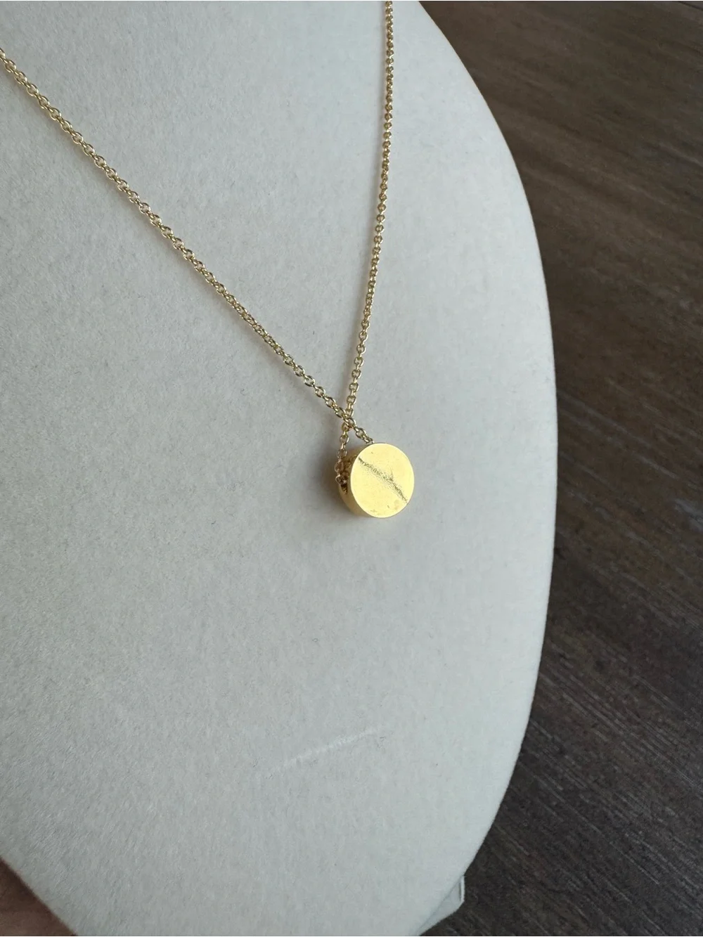 Tory Burch dainty gold and White Logo Pendant Necklace 18 inches adjustable - Picture 3 of 4